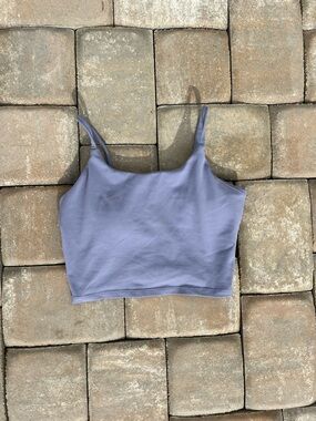 CROPPED WORKOUT TANK! Muted purple thin strap, cropped tank with removable pads